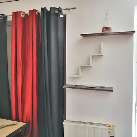 Charming In 40 M² Ideal For A Couple Apartamento