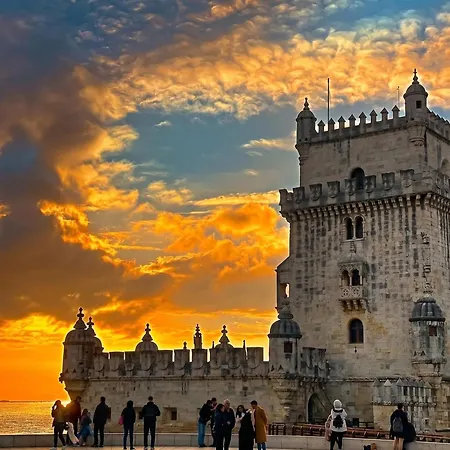 Charming In Lisbon, 40 M², Ideal For A Couple * Lisbon